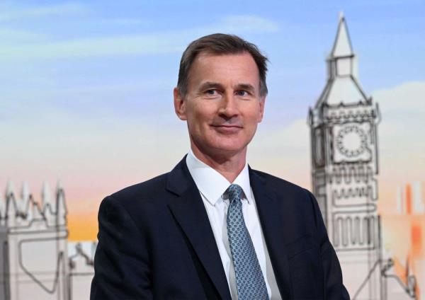 UK minister pledges to deal with crumbling school buildings quickly